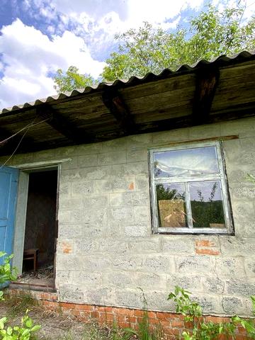 Дача на березі Булатецького ставка, приватизована.