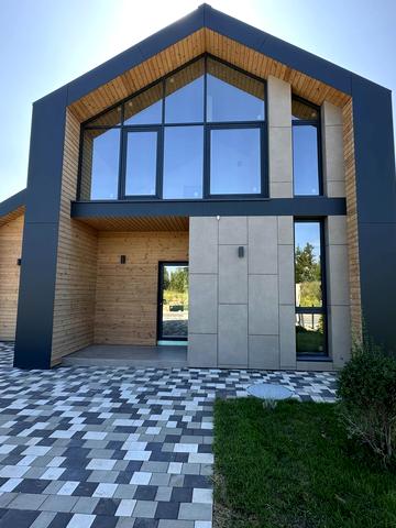 Підзамче вул.