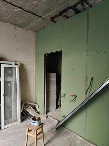 And. S1 Продам 2 комнатную квартиру пер. Руставели 2