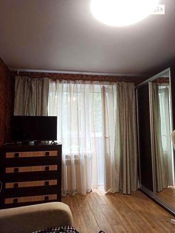 Продаж 2к Квартира Ньютона вулиця