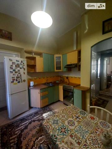 Довгострокова оренда 4к Квартира Мартовича вулиця