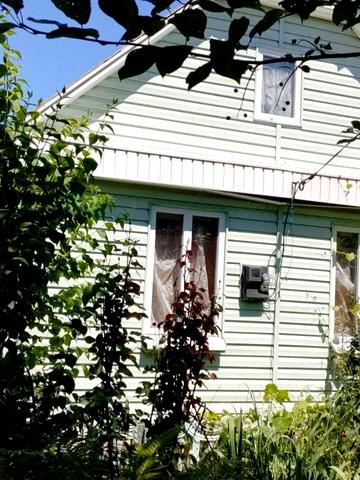 Жовтнева, 22