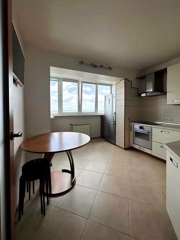 Продаж 3кім. квартири вул. Василя Іваніса (Матеюка) 5Б, метро Лісова