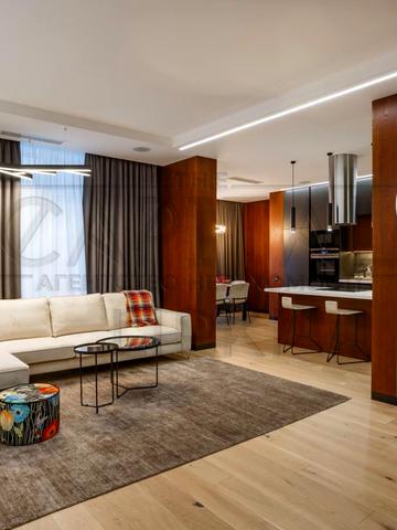 Андрія Верхогляда вул. (Михайла Драгомирова), 17