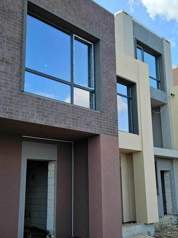 Лютнева вул.