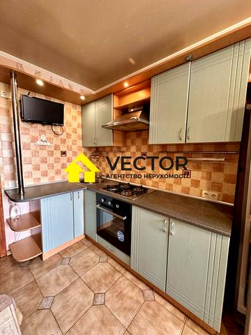 Гожулівська вул., 30