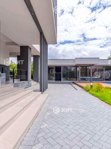 1-й Луї Пастера вїзд