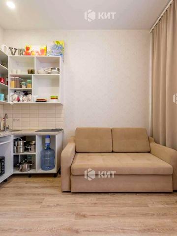 Індустріальна вул., 6