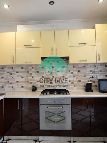 Пасічна вул., 2а