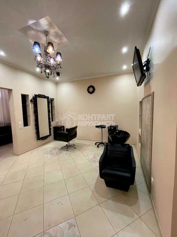 Лермонтовська, 38