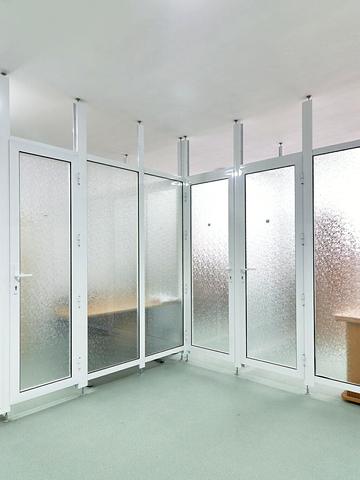 Спортивна вул., 18