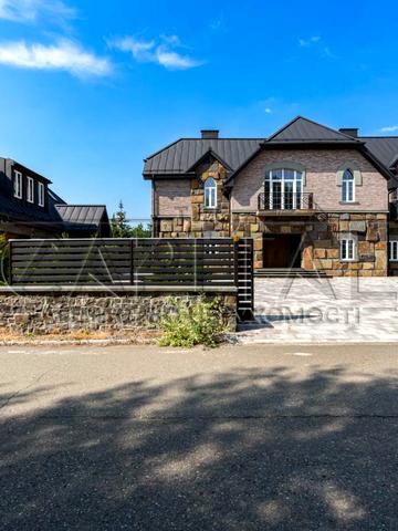 Монашинська вул., 1