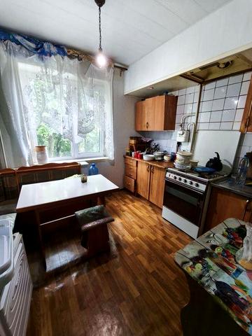 Продам 4кв на 5мн