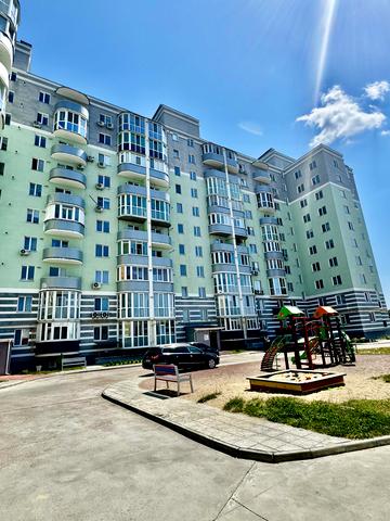 Красносільського вул., 51