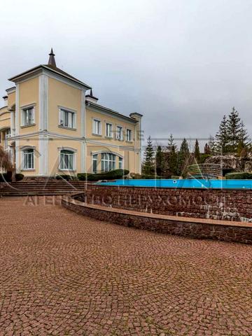 фастівський