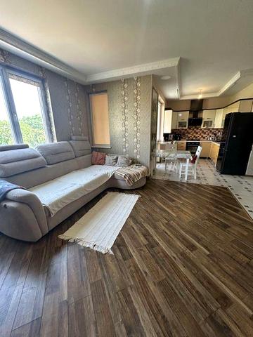 Продам 3 кімнатну квартиру біля Собору