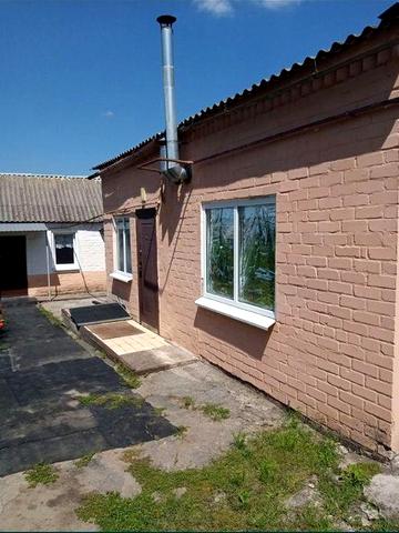 Продам дом або обміняю на двох трех кімнатну квартиру в Соленом