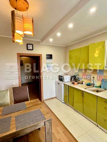 Урлівська вул., 34