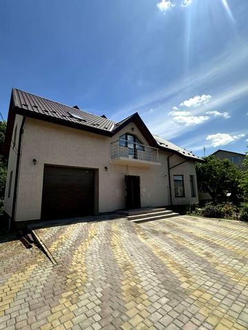 Продам житловий будинок місто Старокостянтинів