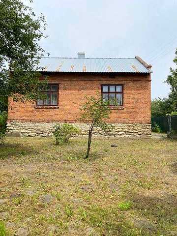 Продаж 3к Дім Центральна вулиця