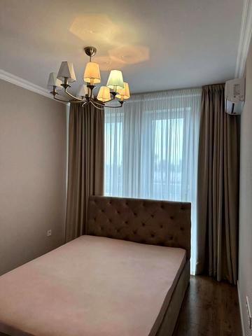 Святослава Хороброго вул., 11-Б