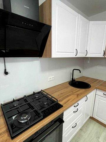 Продам 1-кімнатну квартиру в новобудові