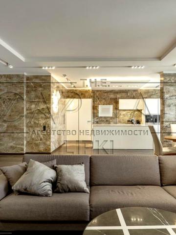 Андрія Верхогляда вул. (Михайла Драгомирова), 9