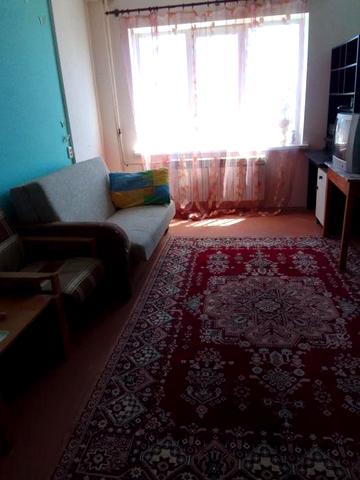 Продам однокімнатну квартиру зі всіма зручностями і меблями