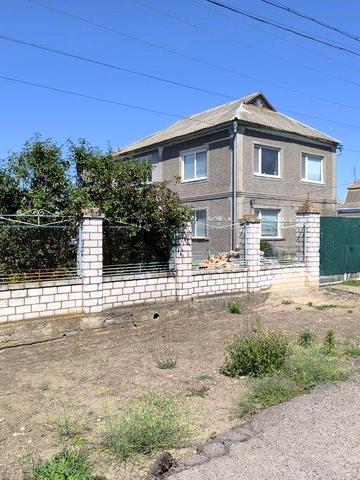 Дом в Баштанке, ул. Олега Кошевого 57 (Виноградная)