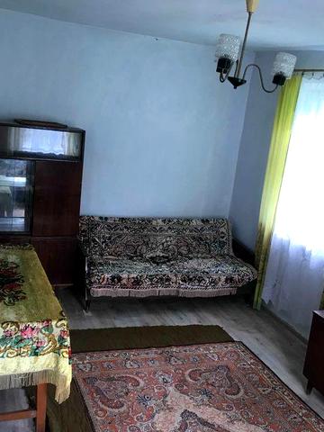 Частина будинку в смт.Вороновиця, вул. Молодіжна. Дві окремі спальні.