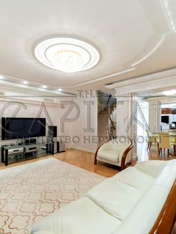 Юрія Іллєнка вул. (Мельникова), 12-А