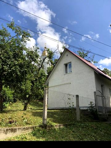 Подільська вул., 1