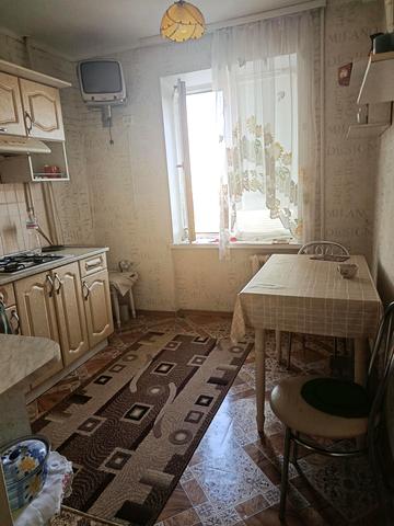 Чарівна вул. (Косигіна), 127