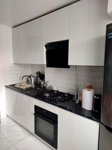 Холодильна вул., 59