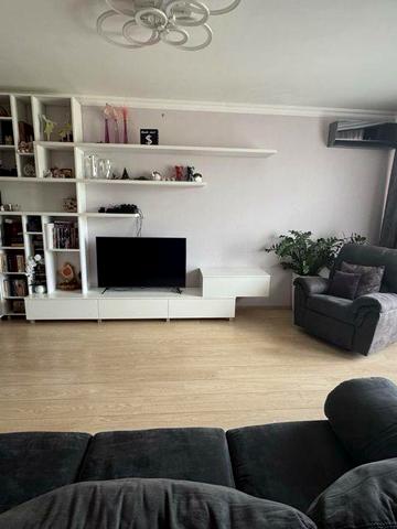 Продам 4х комнатную квартиру на Слобожанском