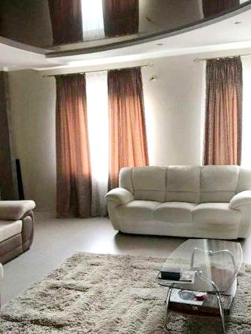 Продаж 4-х.кімн./ автоном. опалення/ Центр