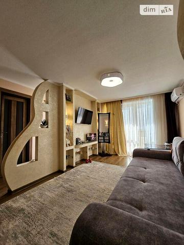 Продаж 3к Квартира Поля Олександра проспект