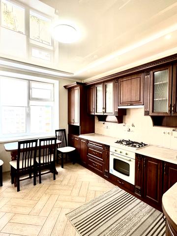 Озерна вул., 6/3