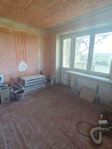 Продам 3-х кімнатну квартиру в центрі с.Войниха