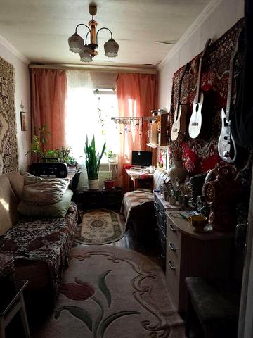 Продам 3-х кімнатну квартиру в місті Узин.