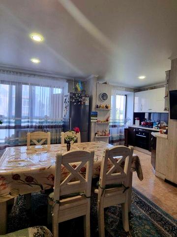 3-кімнатна квартира по вул.Грушевського