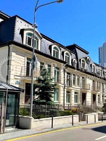 Новоселицька вул., 7