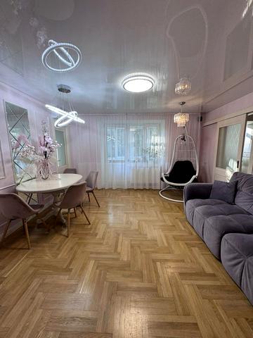 Хлібна вул., 38