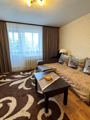 Національної Гвардії вул., 4