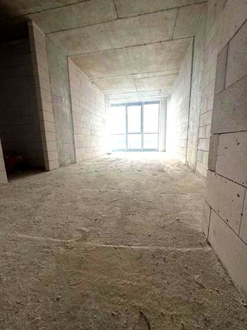 Надрічна вул., 78