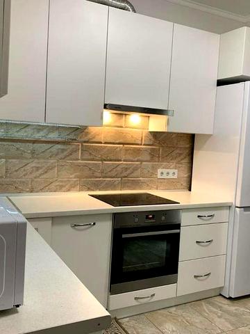 Оренда вишуканої 1 кімнатноі квартири в самісінькому центрі Рівного