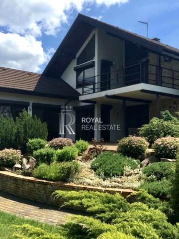 Центральна