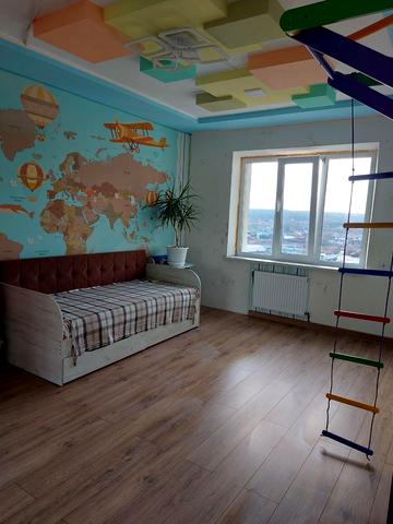 Захисників України вул., 5