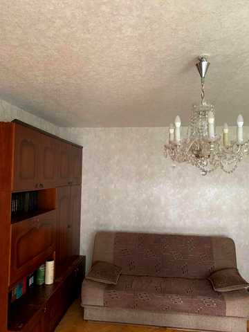 Продам квартиру на подолі, Набережно Хрещатицька 11