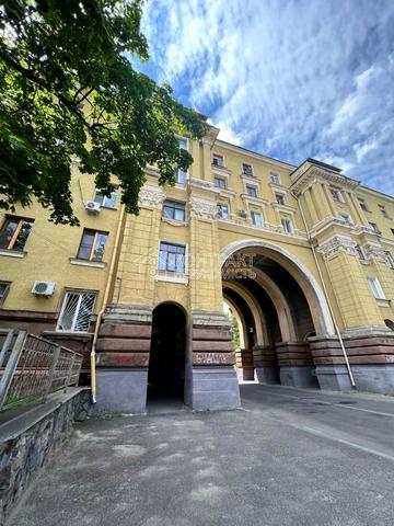 Героїв Харкова просп. (Московський), 27